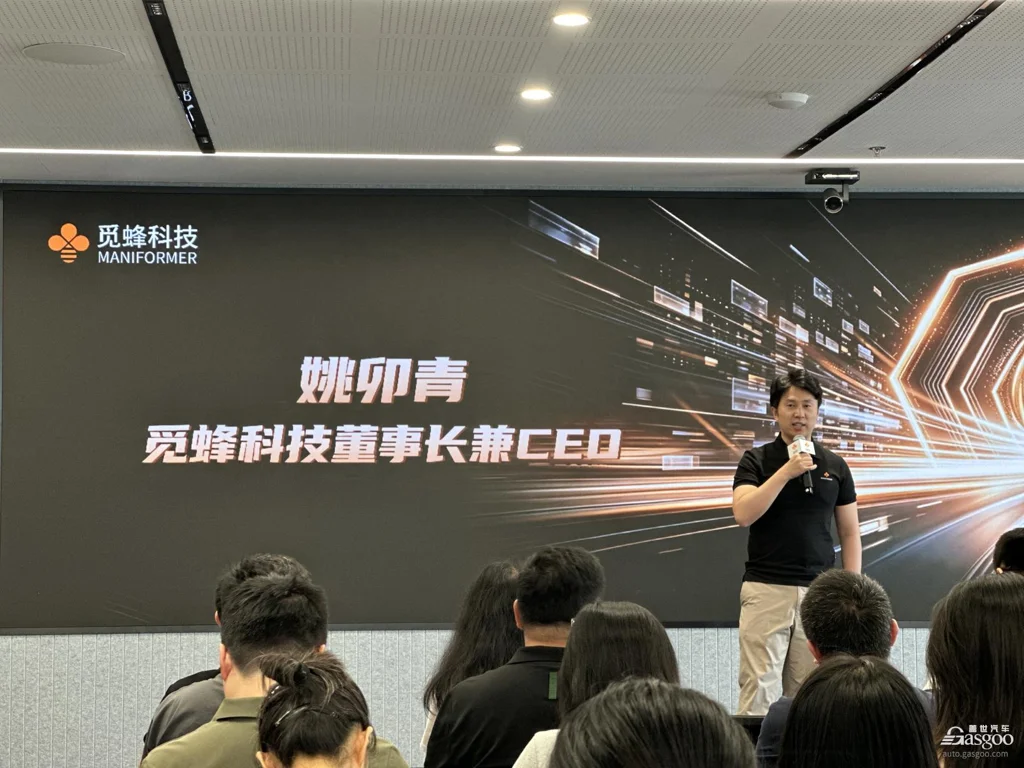 100万小时之后，机器人为什么还喊“饿”？